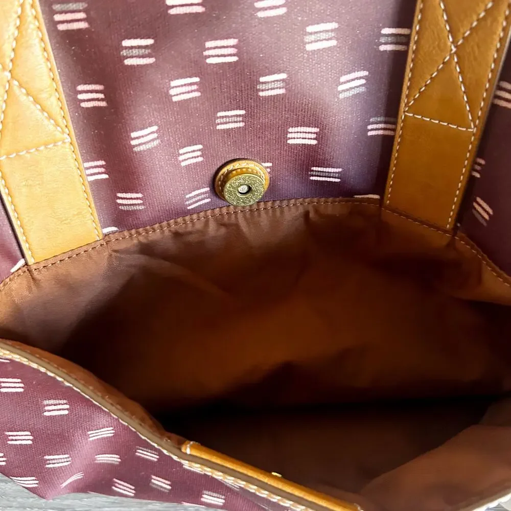 Fossil Eliza Purple Duffel Luggage Bag Maroon w/ Leather Straps & Accents EUC